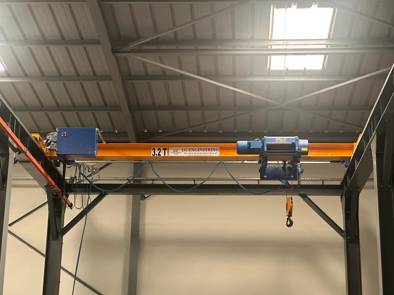 Industrial overhead crane — LGEN Casablanca